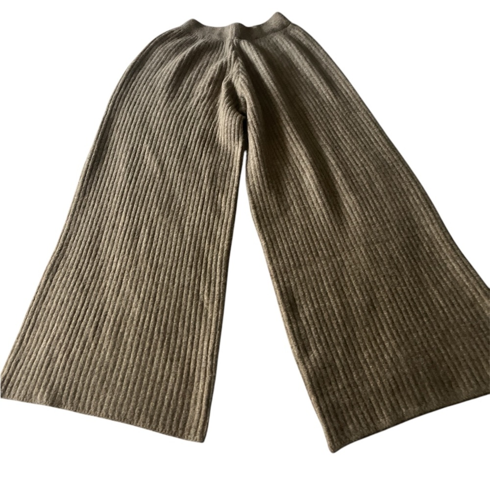 NWOT Women’s ribbed 2piece set